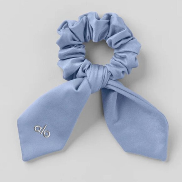 Alo Airlift Rhythm Scrunchie